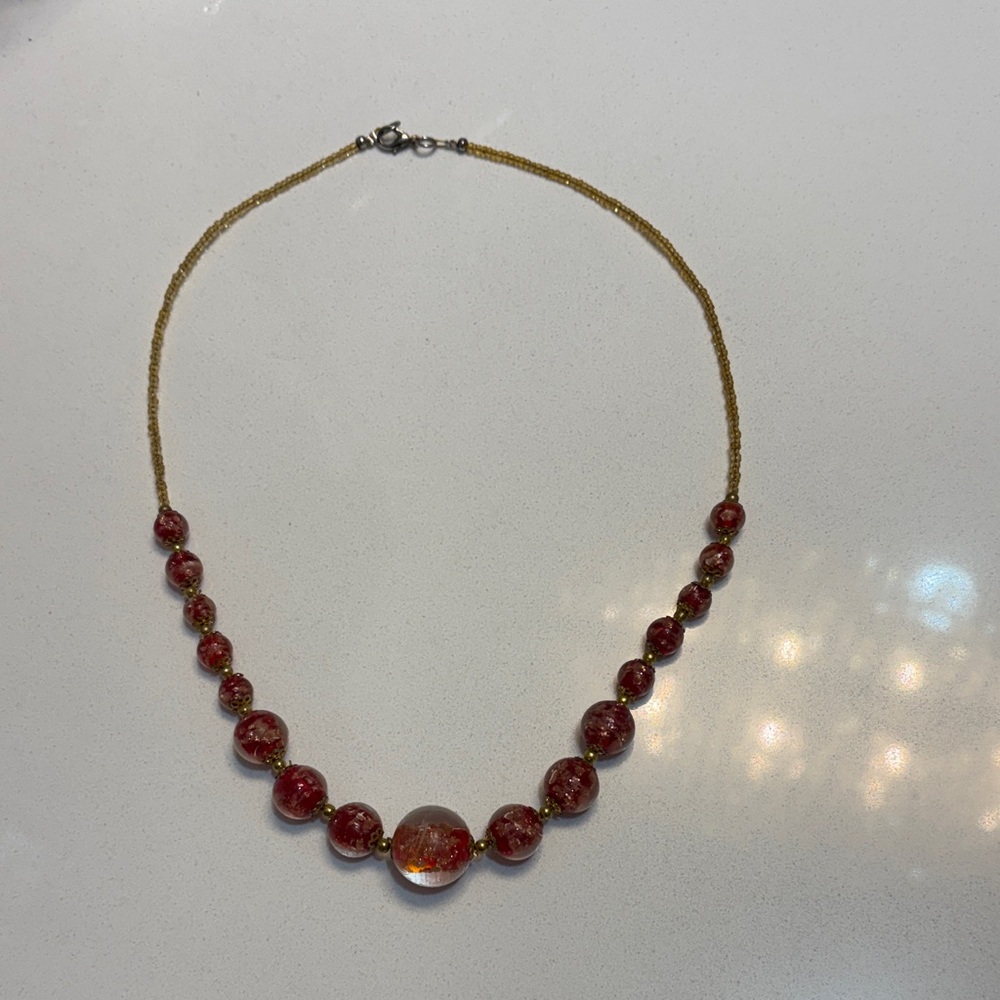 Chic Red and Gold Beaded Necklace